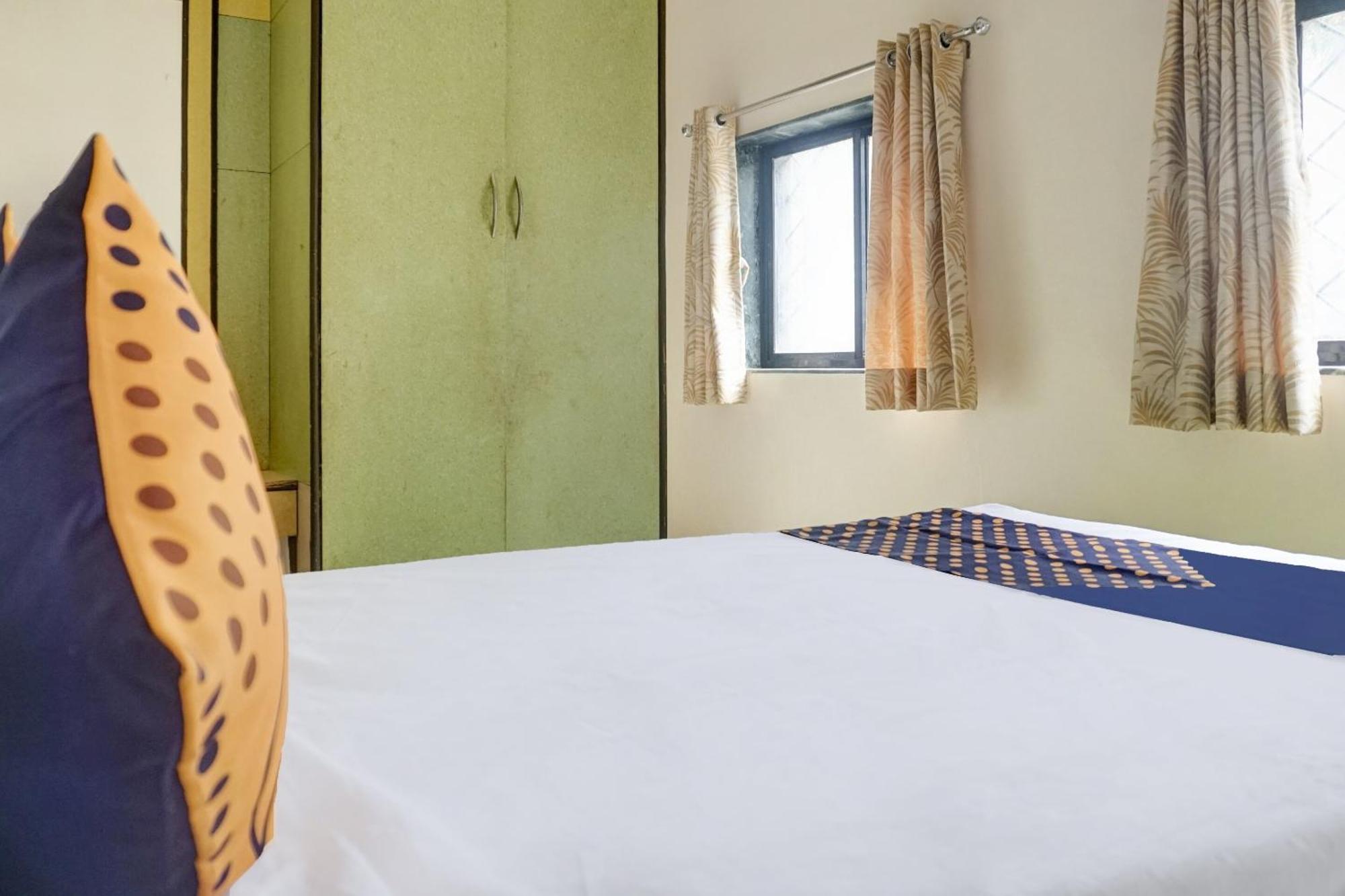 Spot On 74501 Hotel Supriya Garden Wagholi Exterior photo
