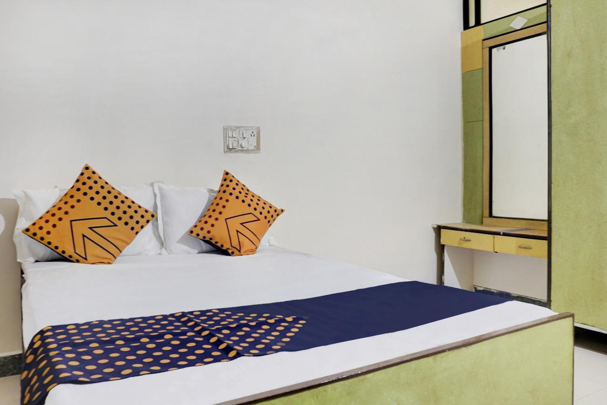 Spot On 74501 Hotel Supriya Garden Wagholi Exterior photo